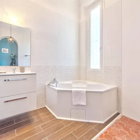 Maison Sara Les Pins Hébergement de vacances